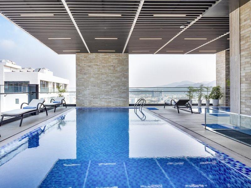 Emerald Bay Nha Trang Hotel And Spa Екстериор снимка