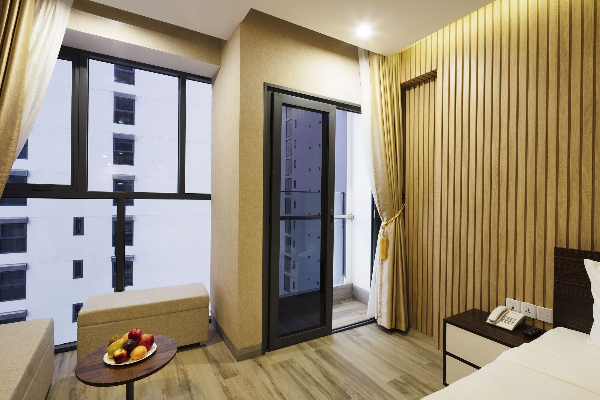 Emerald Bay Nha Trang Hotel And Spa Екстериор снимка