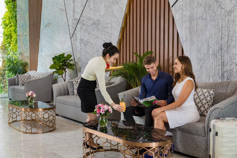 Emerald Bay Nha Trang Hotel And Spa Екстериор снимка
