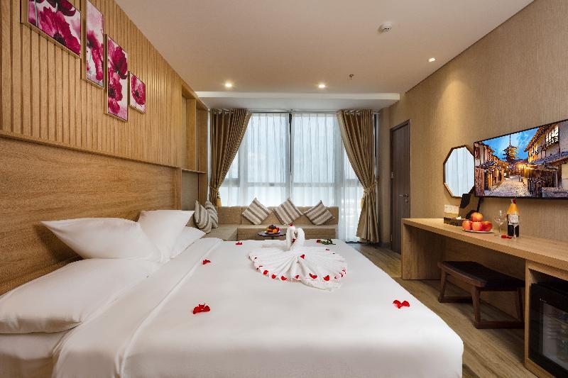 Emerald Bay Nha Trang Hotel And Spa Екстериор снимка