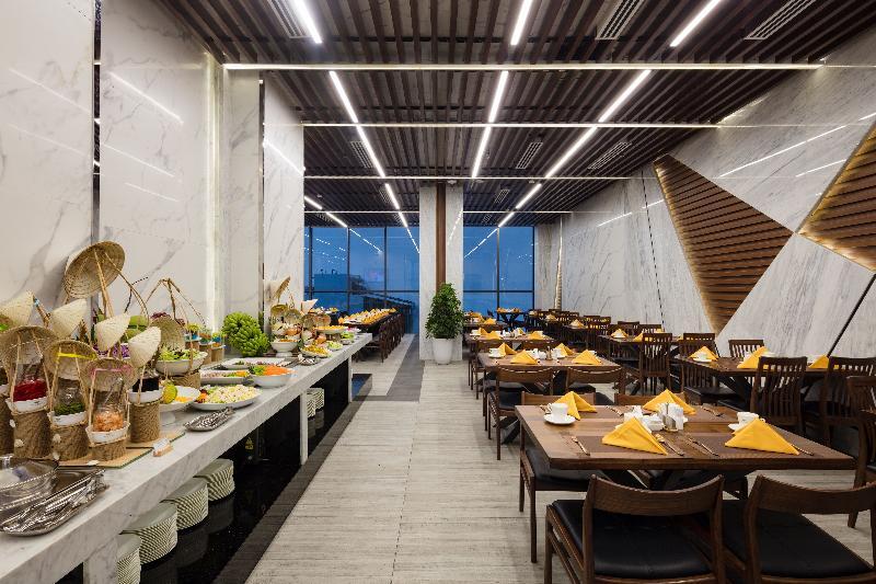 Emerald Bay Nha Trang Hotel And Spa Екстериор снимка